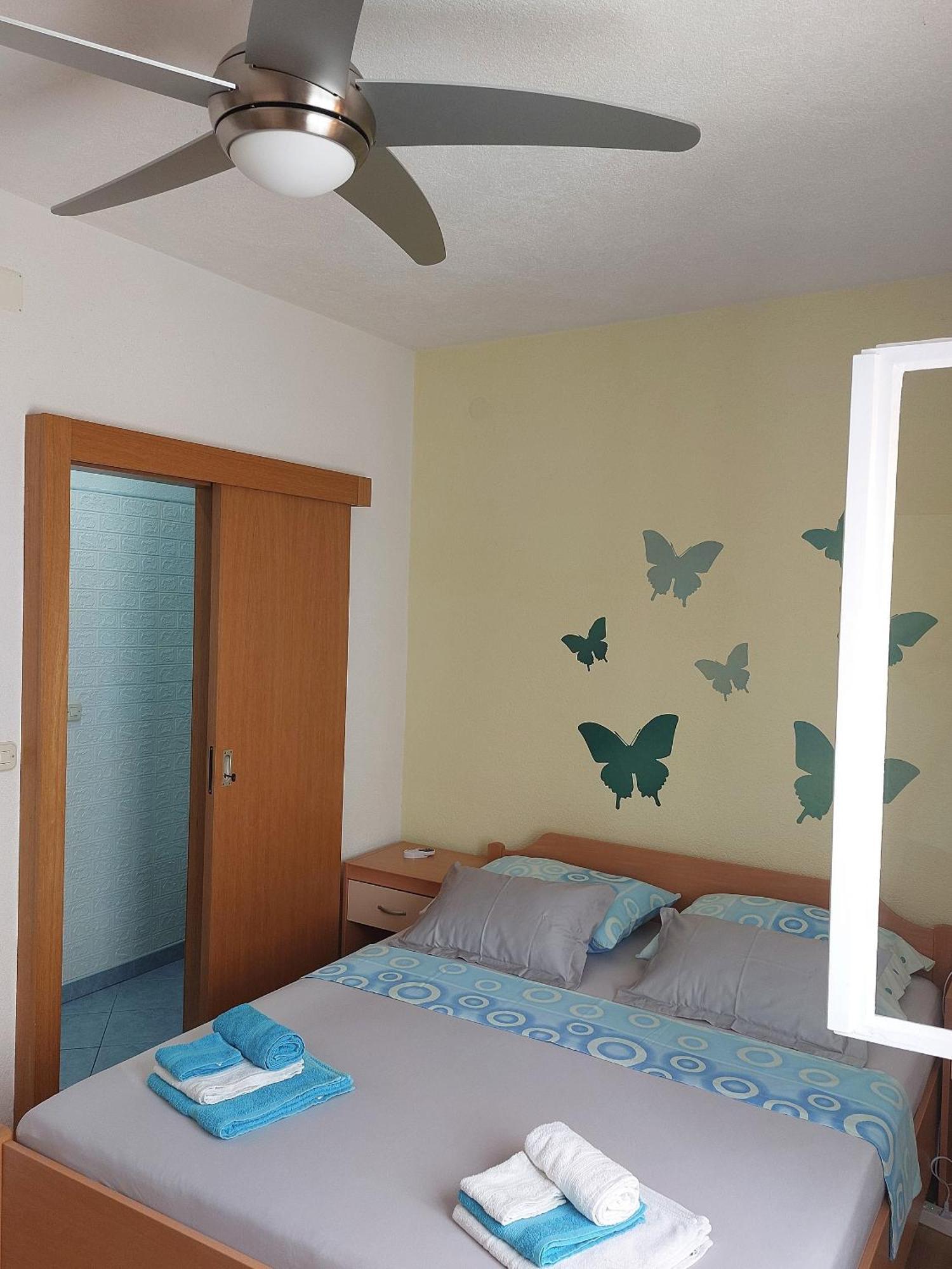 Apartments With A Parking Space Postira, Brac - 2911 客房 照片